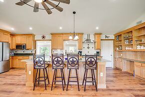 Millsap Home on 150 Acres w/ Trails: Pet-friendly!