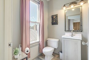 Downtown Condo ~ 23 Mi to Hocking Hills State Park