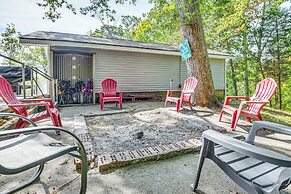 Lake Escape w/ Hot Tub & Docks in Hope!