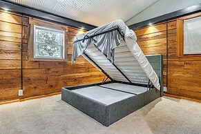 Lake Escape w/ Hot Tub & Docks in Hope!