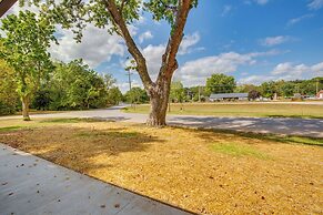 Holt Home < 10 Mi to State Park: Fish, Swim & Hike