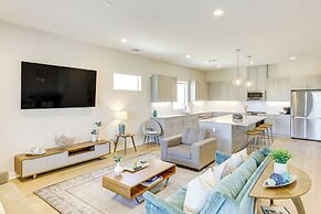 Close to Empire Polo Club: Indio Home w/ Fire Pit