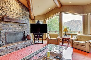 Mtn-view Ketchum Retreat, 1 Mi to Skiing!