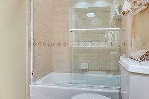 Mtn-view Ketchum Retreat, 1 Mi to Skiing!