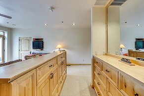 Mtn-view Ketchum Retreat, 1 Mi to Skiing!