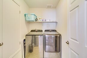 Family-friendly Home w/ Mtn View in Albuquerque!