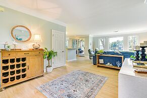 Sandestin Resort Condo w/ 6-seater Golf Cart