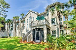 Sandestin Resort Condo w/ 6-seater Golf Cart