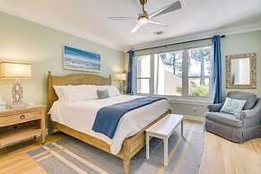 Sandestin Resort Condo w/ 6-seater Golf Cart