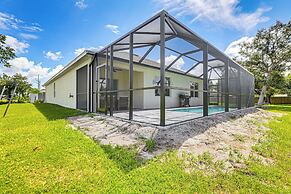 Port Charlotte Home w/ Pool: 8 Mi to Beach!
