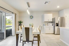 Port Charlotte Home w/ Pool: 8 Mi to Beach!