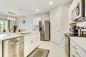 Port Charlotte Home w/ Pool: 8 Mi to Beach!