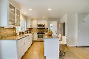 Washington Retreat w/ Yard - Near Seattle!