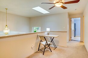 Washington Retreat w/ Yard - Near Seattle!