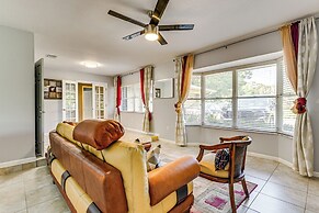 Lutz Home ~ 14 Mi to Downtown Tampa