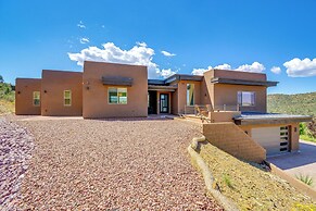 Mtn-view Retreat w/ Game Room in Prescott!