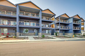 Beautiful Water Views: Coastal Oregon Townhome!