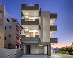 Heraklion 2Bd Oasis w Relaxing Patio