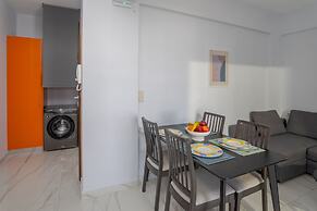 Heraklion 2Bd Oasis w Relaxing Patio