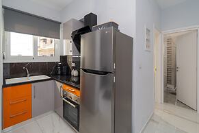 Heraklion 2Bd Oasis w Relaxing Patio