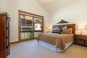 43 Thackwell 3 Bedroom Condo