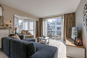 Cosy Apartment for 6 Person in Knokke