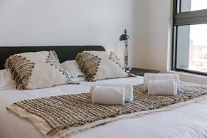 Stylish two Bedroom Apartment in Antwerp