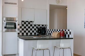 Stylish two Bedroom Apartment in Antwerp