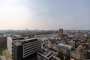 Stylish two Bedroom Apartment in Antwerp