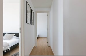 Stylish two Bedroom Apartment in Antwerp