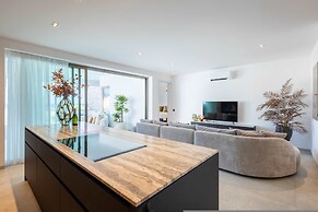 Cielo Azul Luxury Living The Cape at Blue Bay