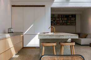 Beautiful Bright and Spacious Home in Antwerp