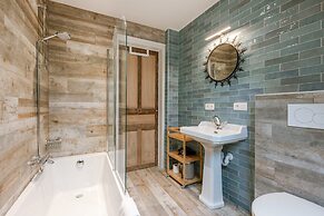 Authentic Holiday Home in the Countryside