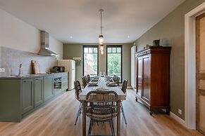 Authentic Holiday Home in the Countryside