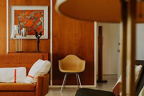 Weaving House by Boutique