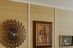 Weaving House by Boutique