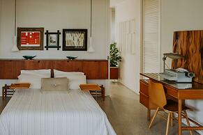 Weaving House by Boutique