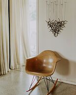 Weaving House by Boutique