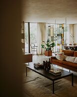 Weaving House by Boutique