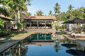 M Beach House by Boutique