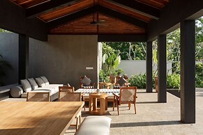 M Beach House by Boutique