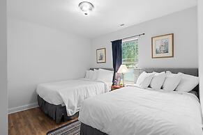 Trendy at Hoyt Two Homes