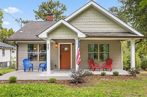 Trendy at Hoyt Two Homes