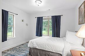 Trendy at Hoyt Two Homes