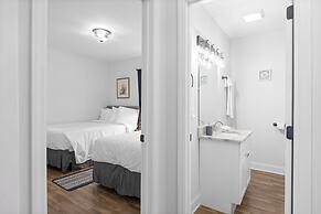 Trendy at Hoyt Two Homes