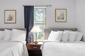 Trendy at Hoyt Two Homes