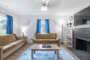 Trendy at Hoyt Two Homes