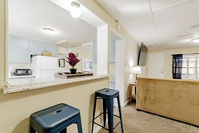 Adorable on Taylor Both Units