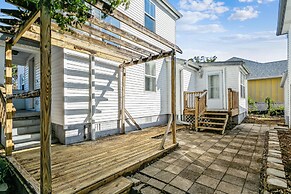 Minutes to the Beach Highlands 4Units