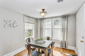 Minutes to the Beach Highlands 4Units